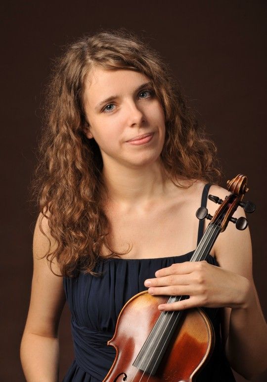 Portret Joanna Kreft ze skrzypcami