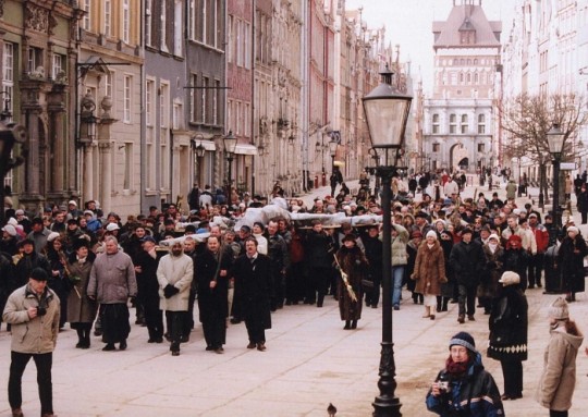 Zdjęcia z przeniesienia krzyża, Niedziela Palmowa, 20.03.2005r