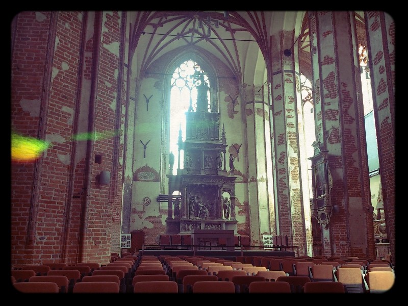 ołatarz w kościele św. Jana
